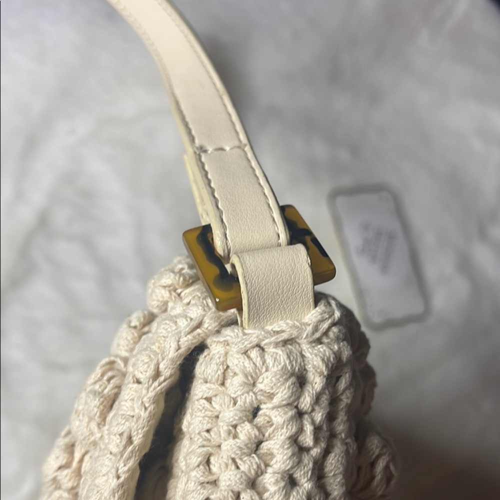 No Boundaries Cream Woven Shoulder Bag - Picture 4 of 11